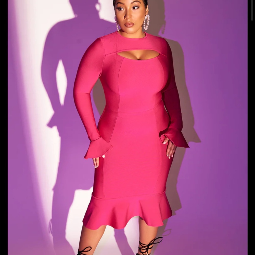 Amie Bandage Bell Sleeve Midi Bodycon Dress